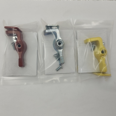 Οικουμενικό αυτοκίνητο A / C SWITCH Η μπαταρία Master Disconnect Switch Κόκκινο και κίτρινο κιτ μοχλού κλεισίματος για αγώνες από χάλυβα επιδόσεων